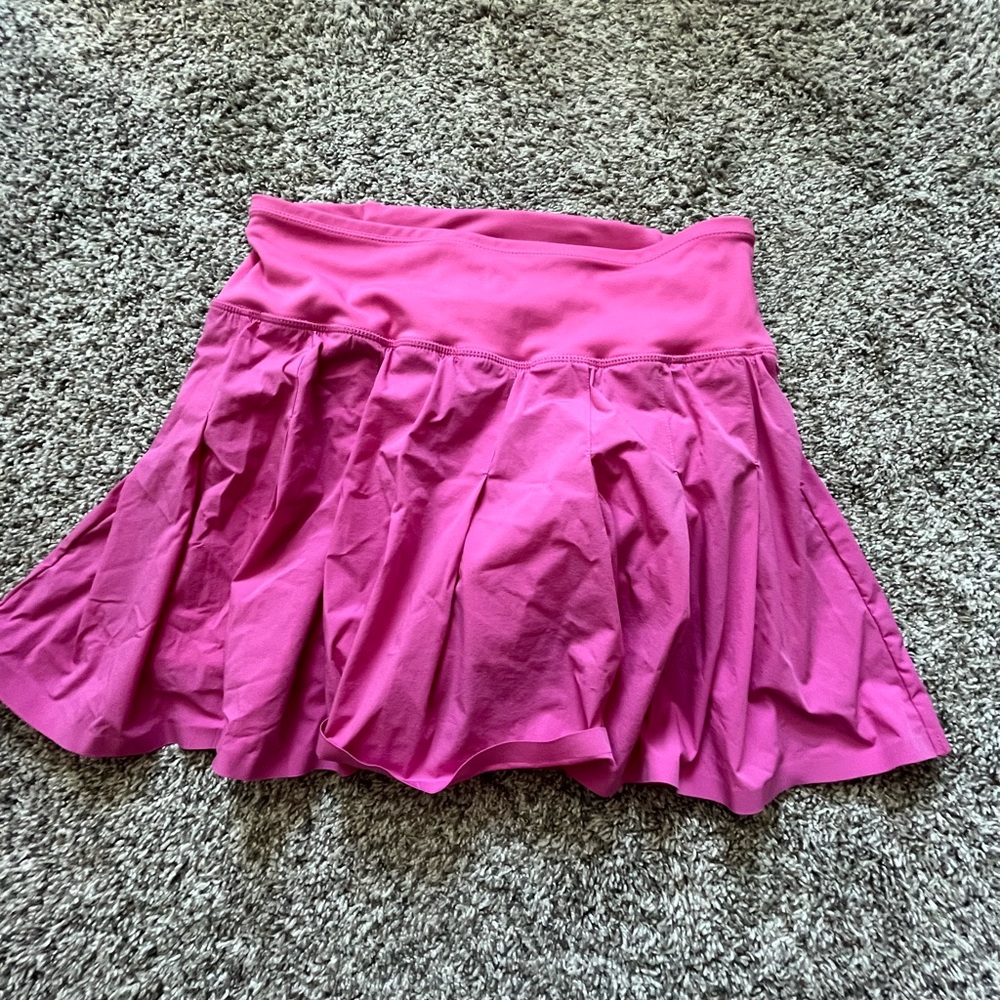 hot pink pleated tennis skirt size small